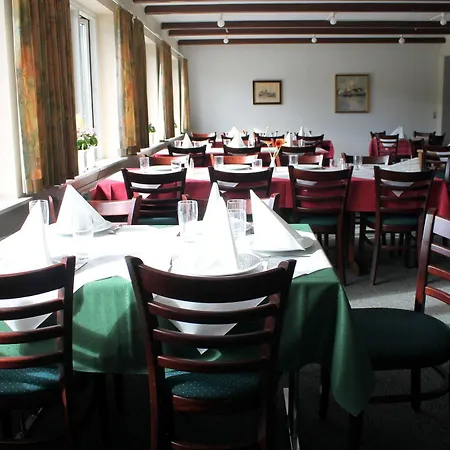 Medio Lejlighedshotel *